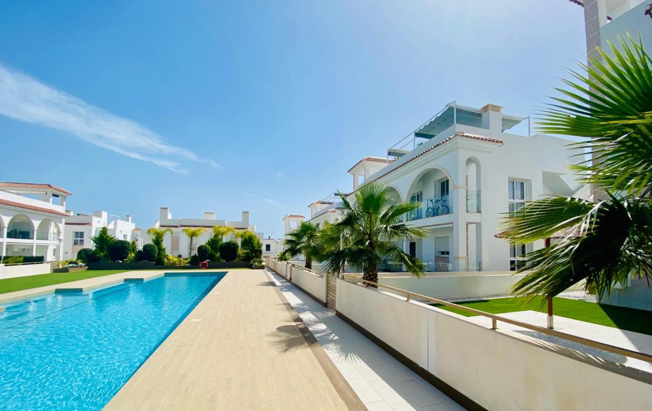 Fortuna Penthouse With Roof Terrace, Ac And Pool Rojales Exterior foto